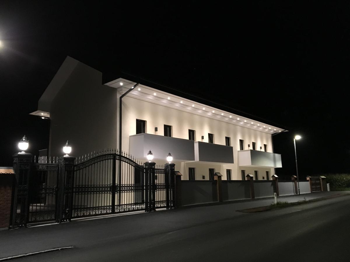 Mattone Aparthotel Lanzenkirchen Exterior foto